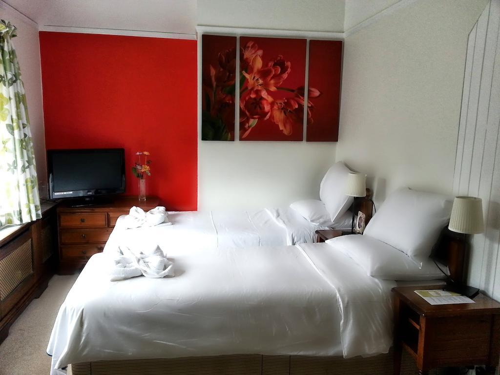Rosemead Guest House Claygate Quarto foto